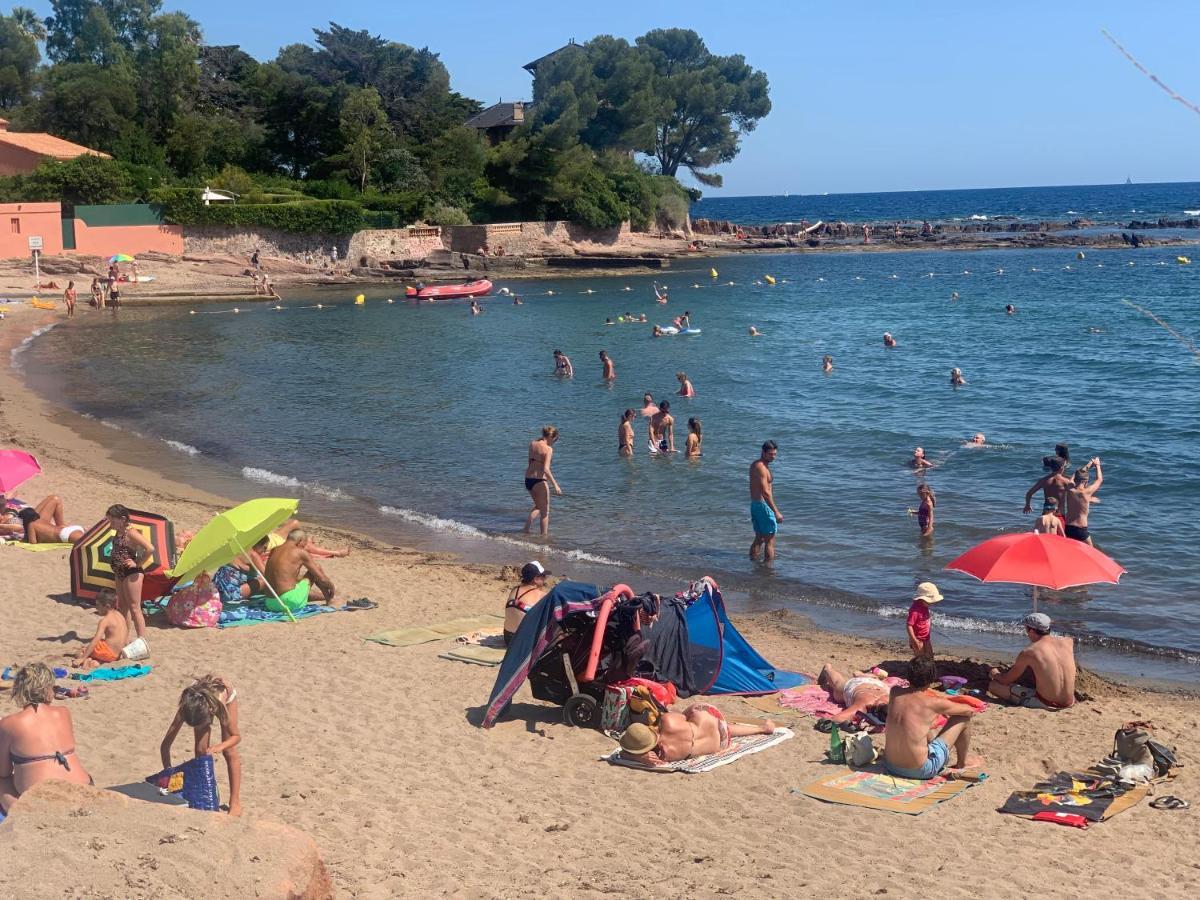 T2 Boulouris -St Raphael, 150 Metres De La Mer Saint-Raphael  Bagian luar foto