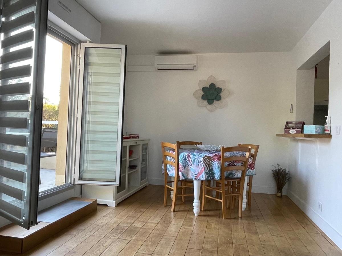 T2 Boulouris -St Raphael, 150 Metres De La Mer Saint-Raphael  Bagian luar foto